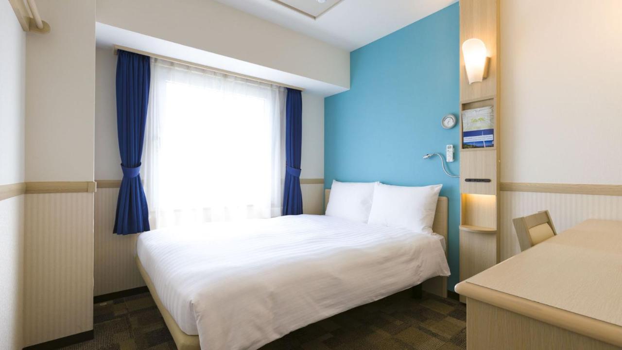 Toyoko Inn Hiroshima-Eki Stadium Mae Exterior foto