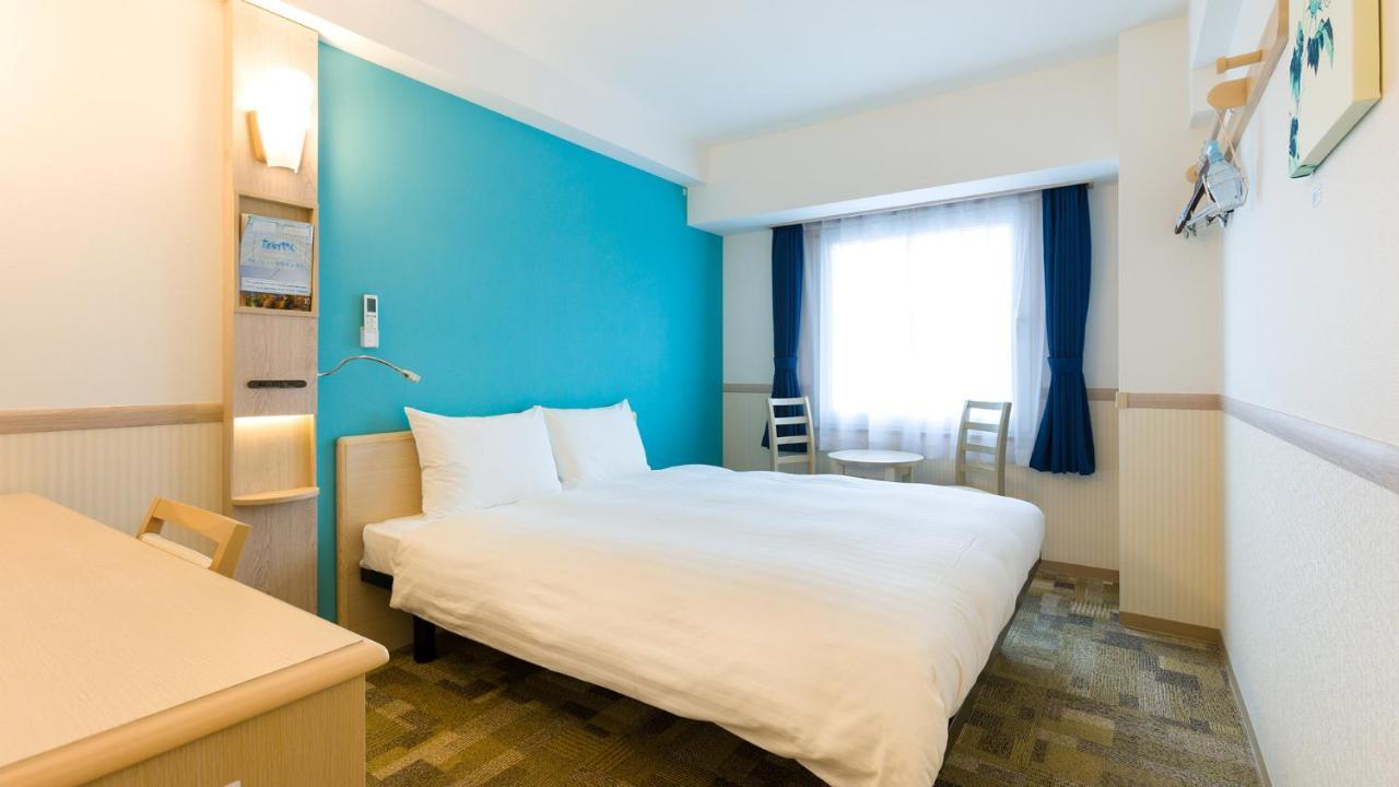 Toyoko Inn Hiroshima-Eki Stadium Mae Exterior foto